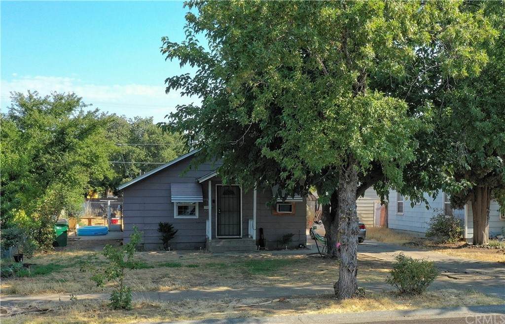 816 South Street - Photo 1