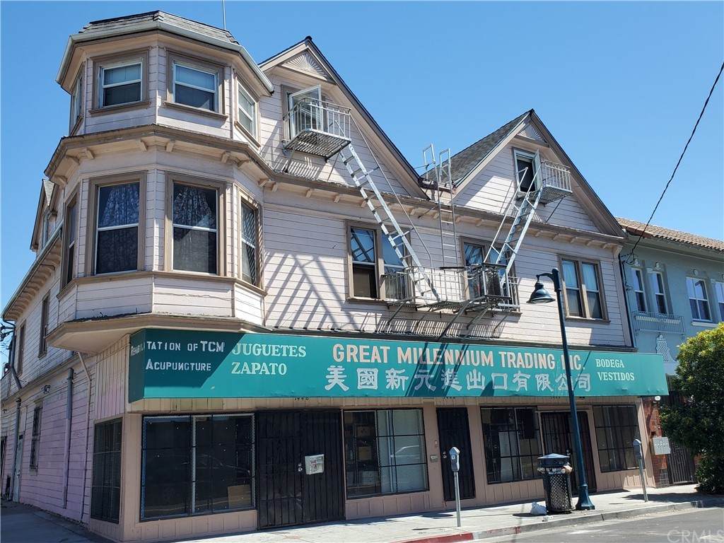1448 23rd Ave - Photo 1