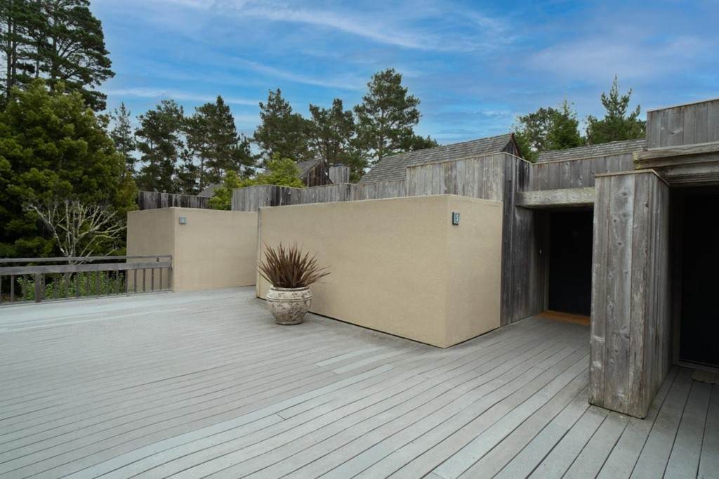 24520 Outlook Drive - Photo 1