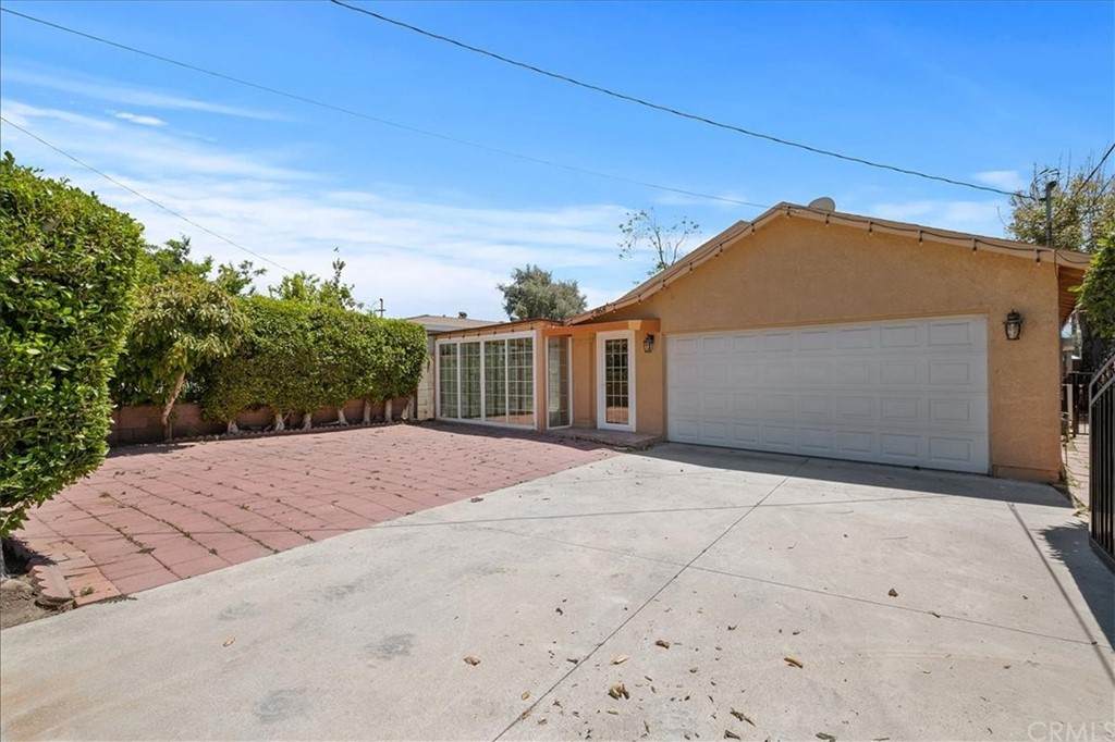 868 Orange Grove Avenue - Photo 1