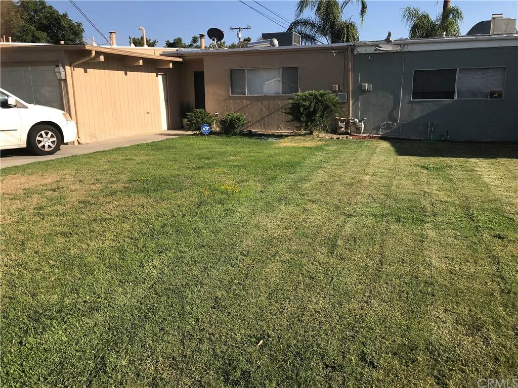 330 7th Street - Photo 1