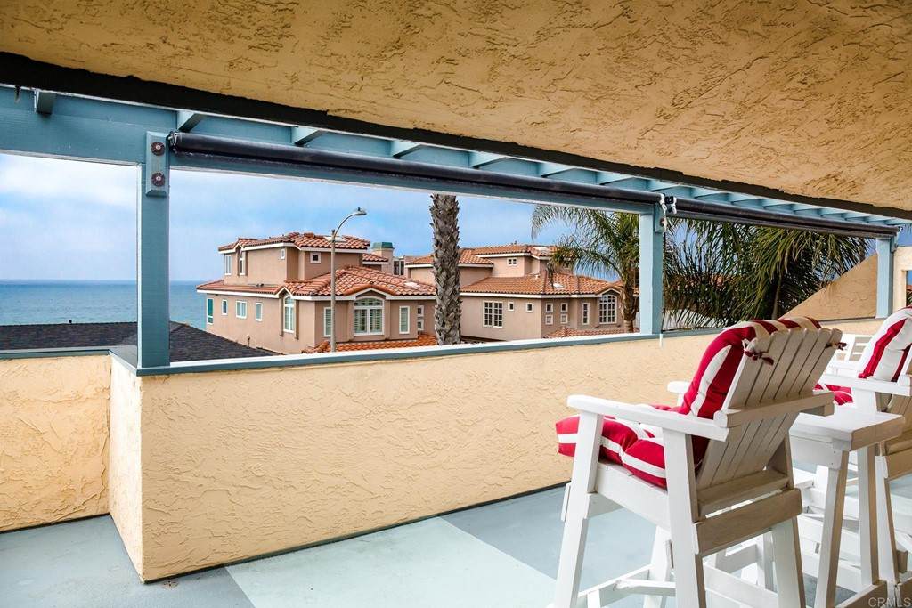 1324 Pacific Street - Photo 1