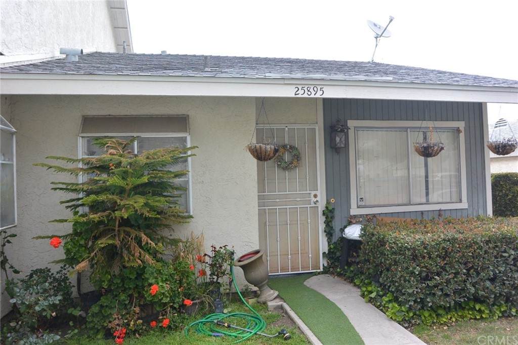 25895 Baylor Way - Photo 1