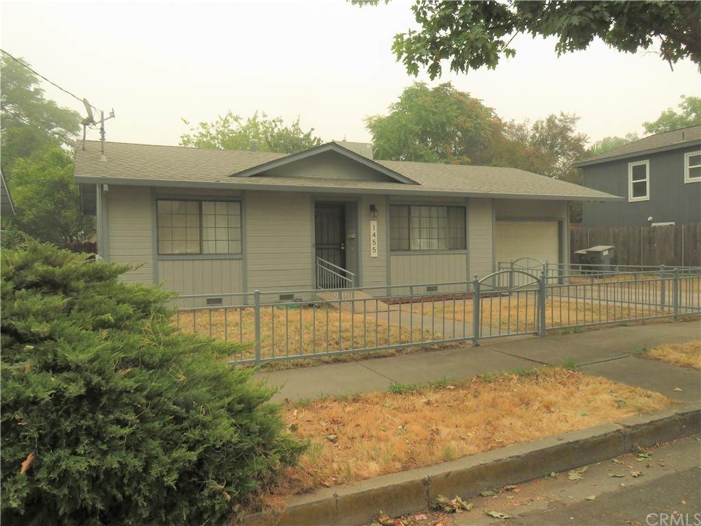 1455 2nd Ave - Photo 1