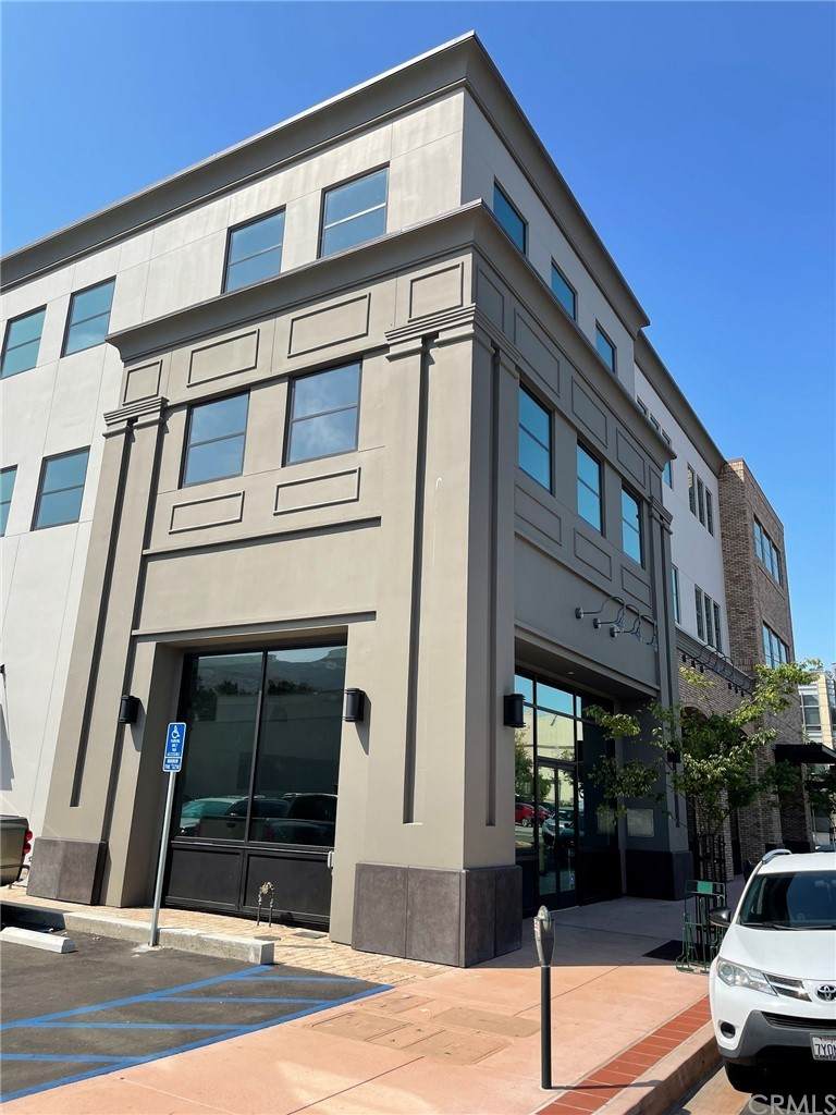1101 Monterey Street - Photo 1