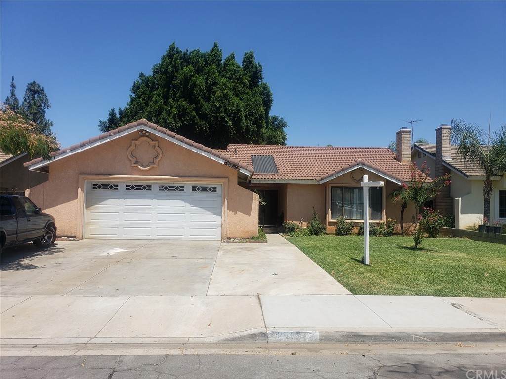 25532 Jonestown Drive - Photo 1