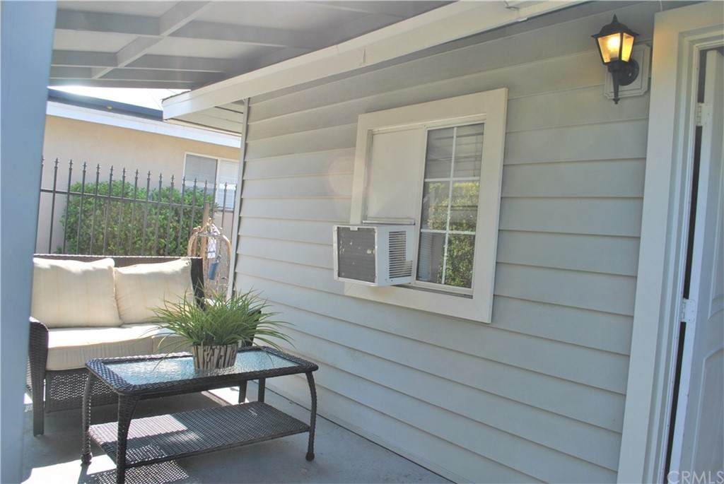 1022 Garfield Avenue - Photo 1