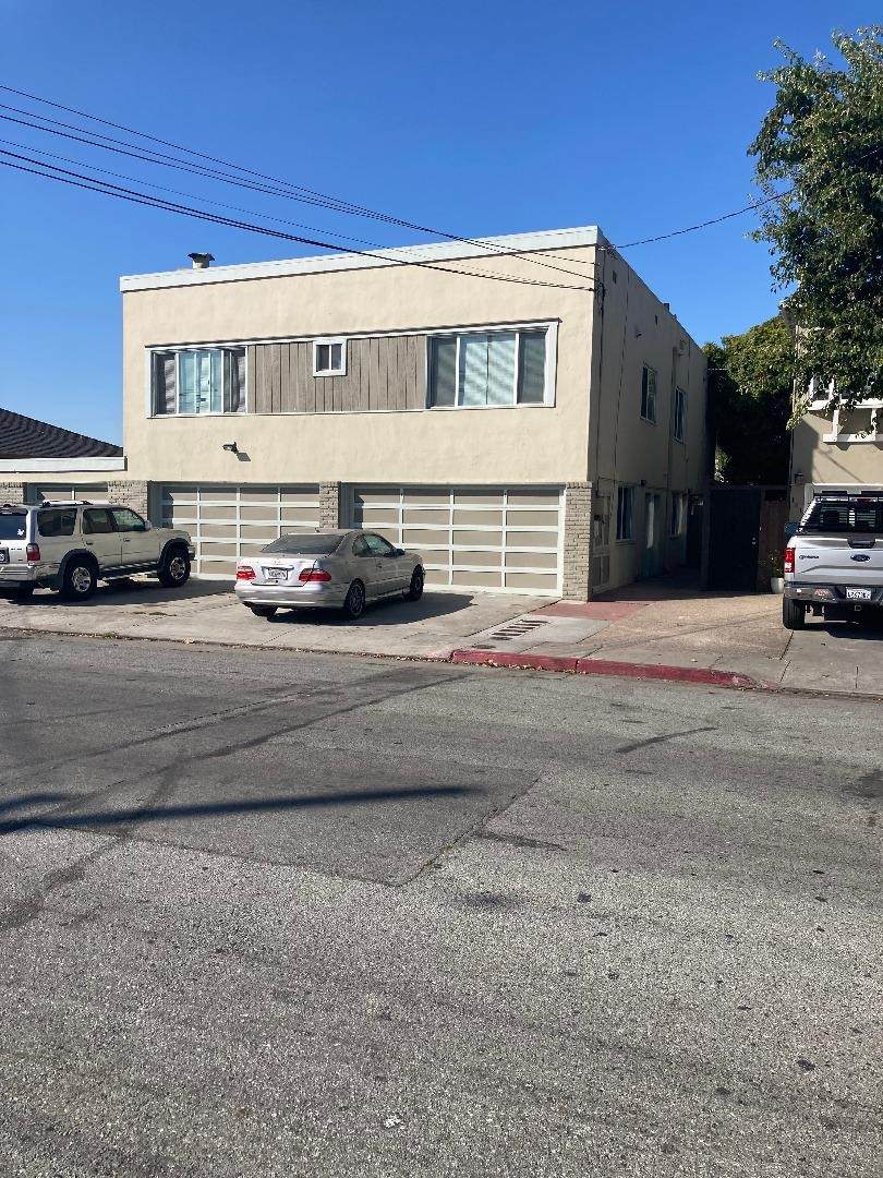 139 Kingston Street - Photo 1