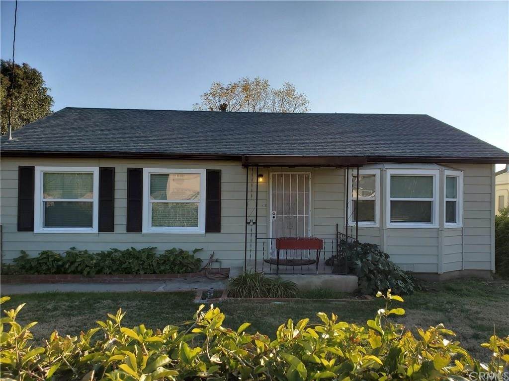 32529 Avenue D - Photo 1