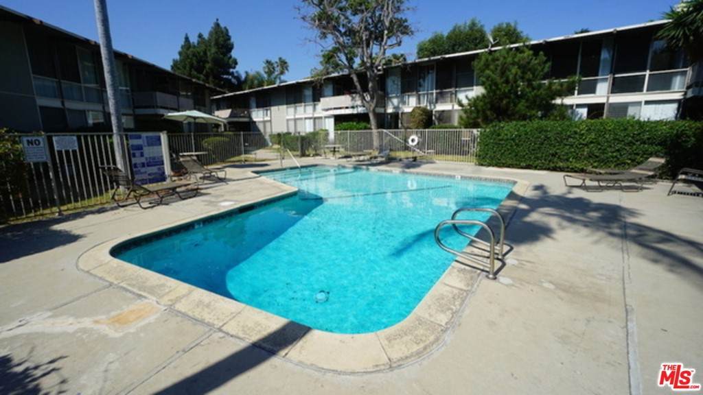 3330 Sepulveda Boulevard - Photo 1