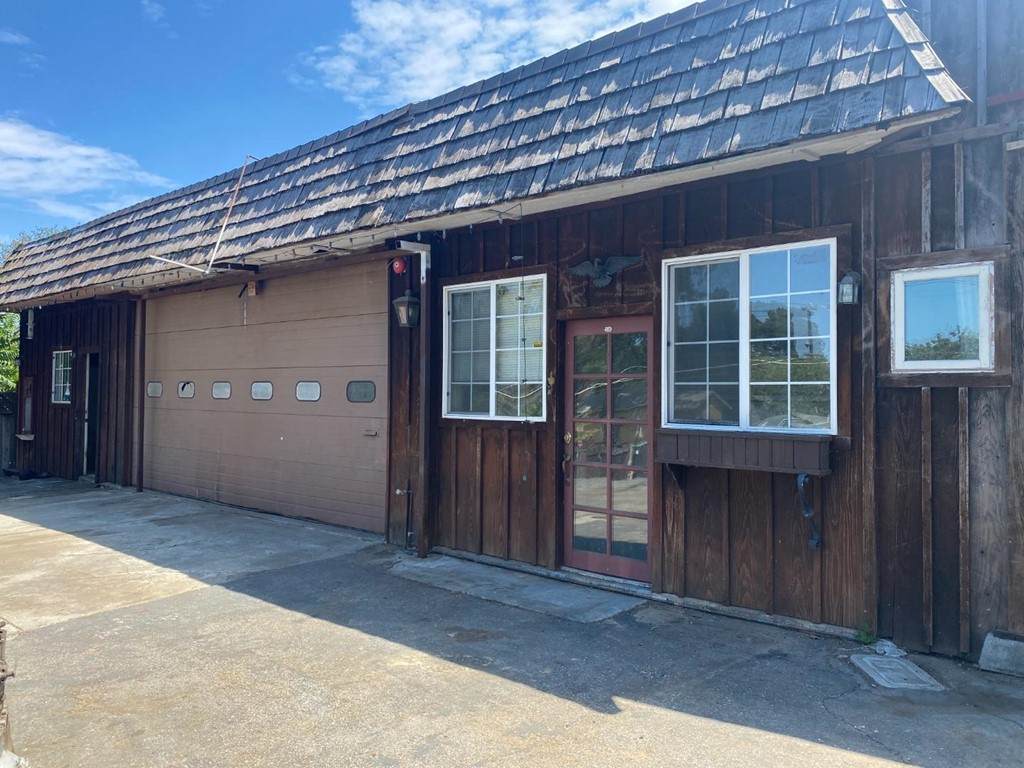 21446 Madrone Drive - Photo 1
