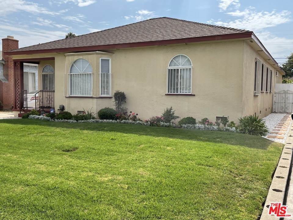 9525 5Th Avenue - Photo 1