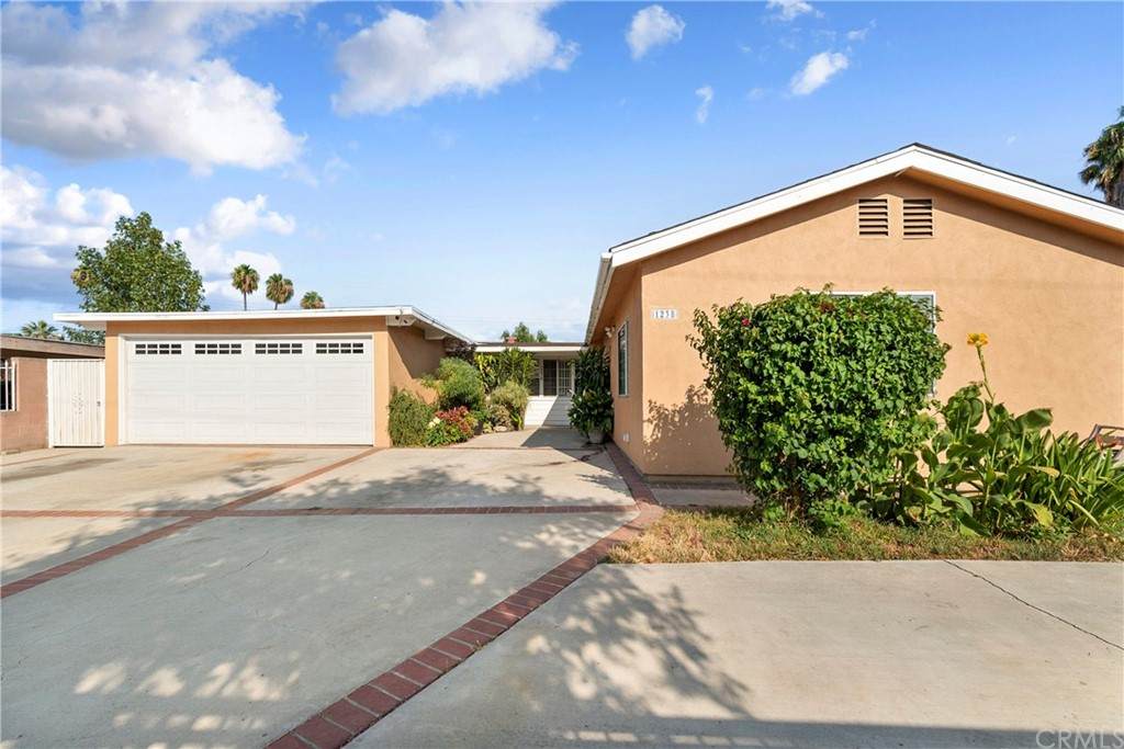 1238 Falstone Avenue - Photo 1