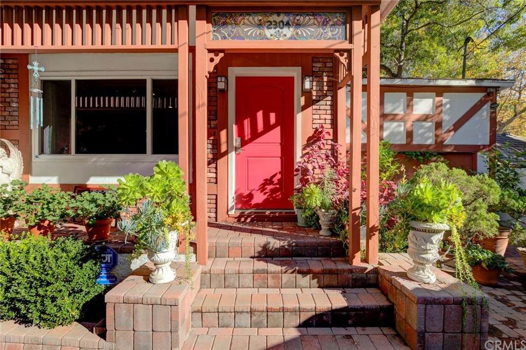 2304 Laurel Canyon Boulevard - Photo 1