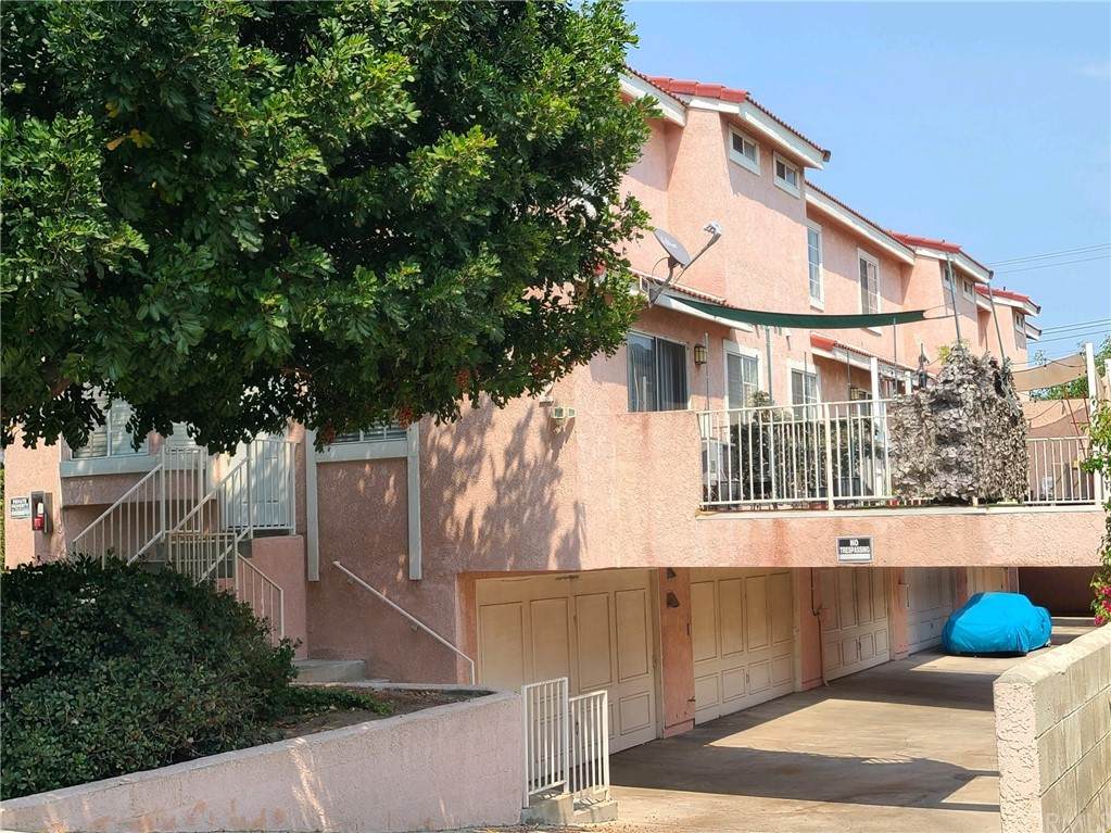 212 Electric Avenue - Photo 1