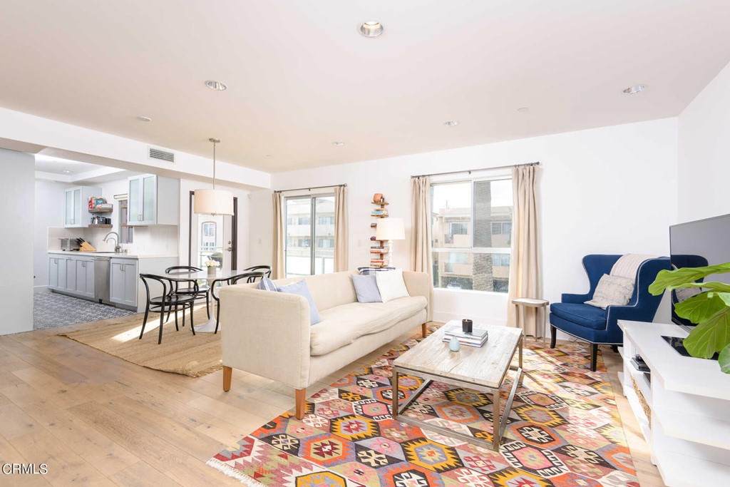 932 Alfred Street - Photo 1
