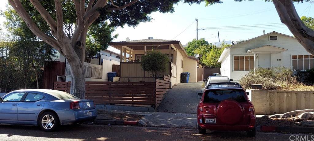 817 Pier Avenue - Photo 1
