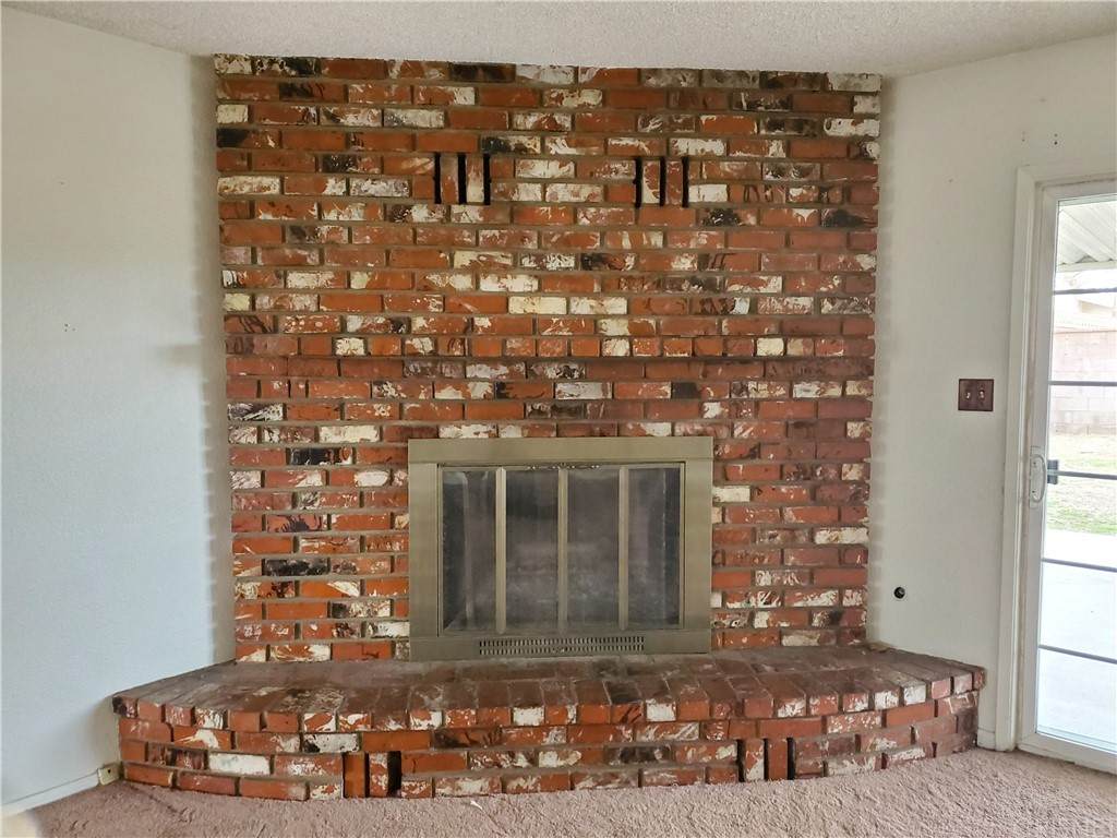 272 Avenue J12 - Photo 1