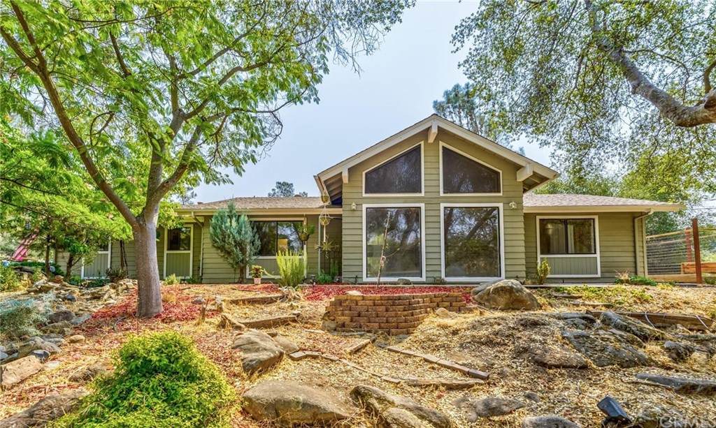 29707 Deer Trail Lane - Photo 1