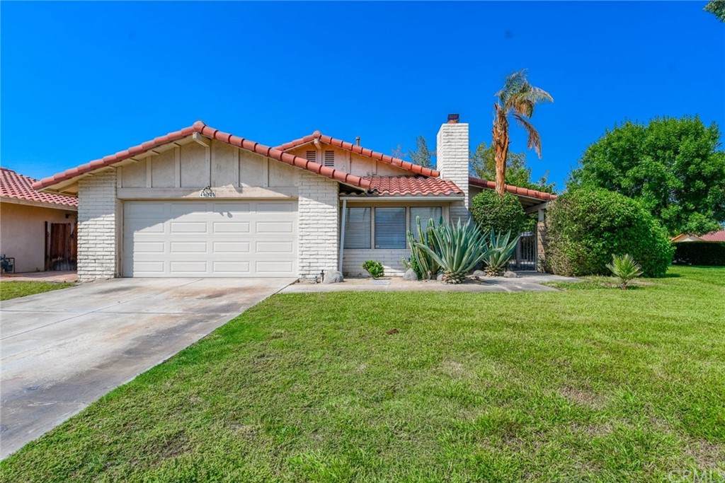 40325 Sagewood Drive - Photo 1