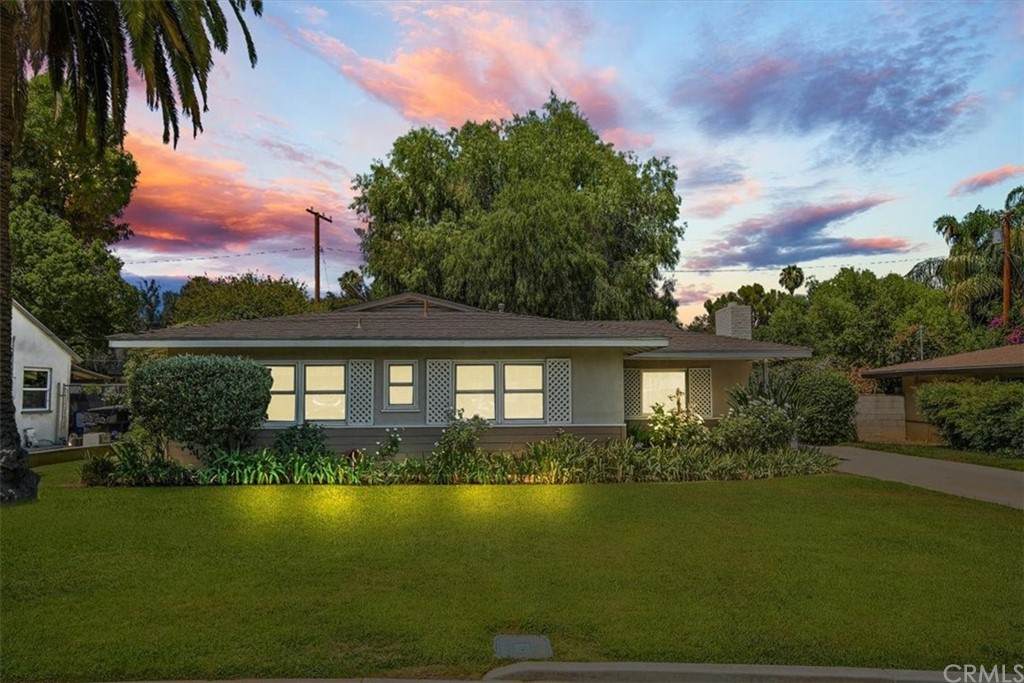 6513 San Diego Avenue - Photo 1