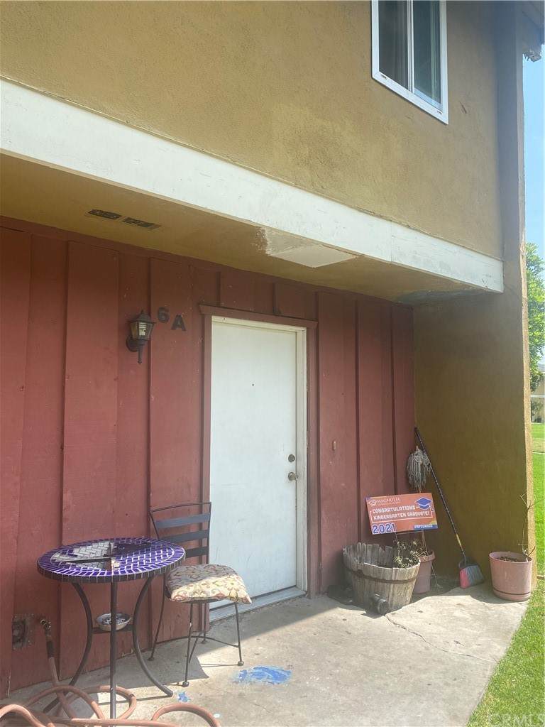 624 Sullivan Street - Photo 1