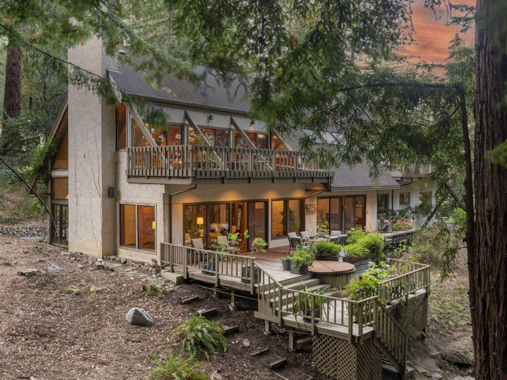 265 Grandview Drive - Photo 1