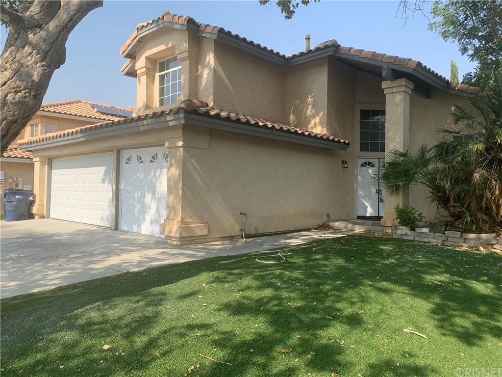 44568 Tarragon Drive - Photo 1