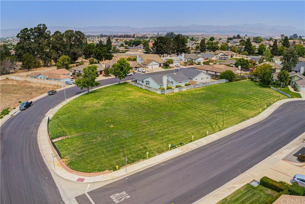 3030 Caselli Way - Photo 1