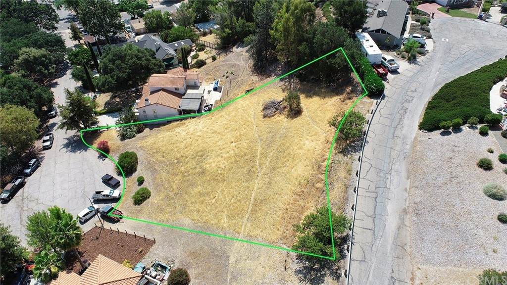 255 28th Street - Photo 1