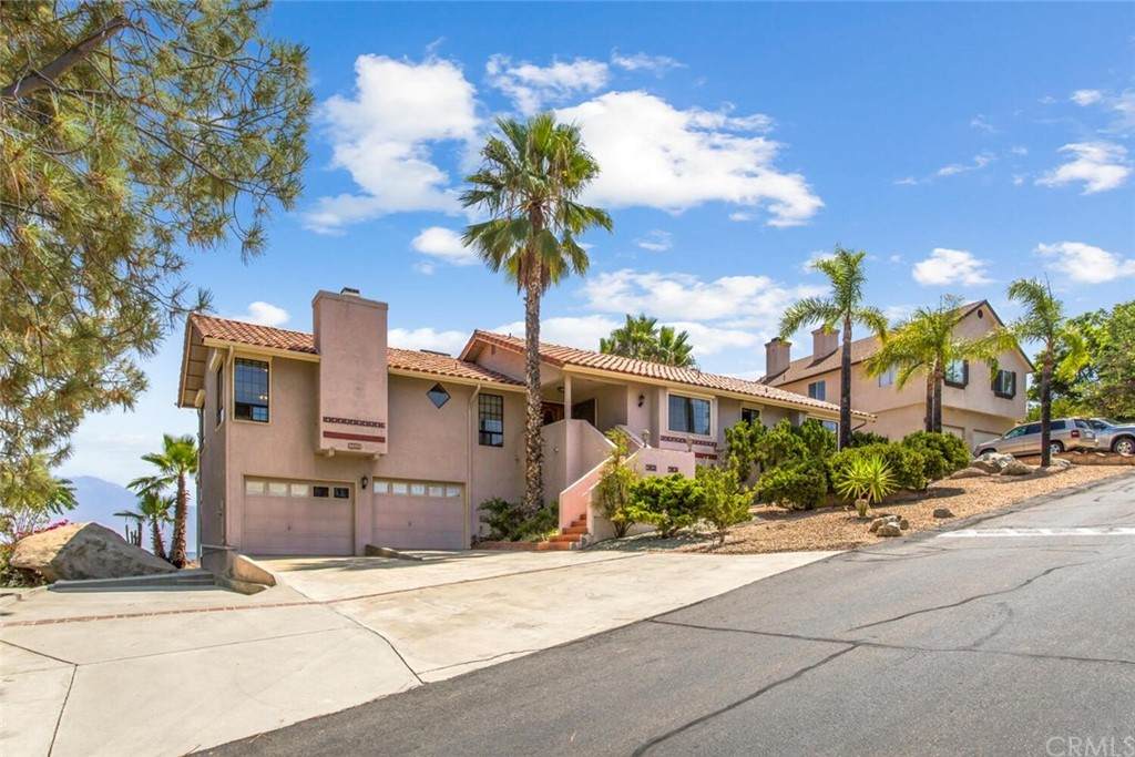 27830 Hemet Street - Photo 1