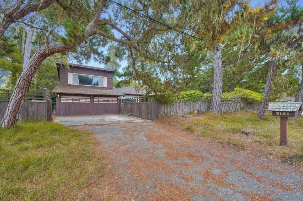 3141 Hacienda Drive - Photo 1