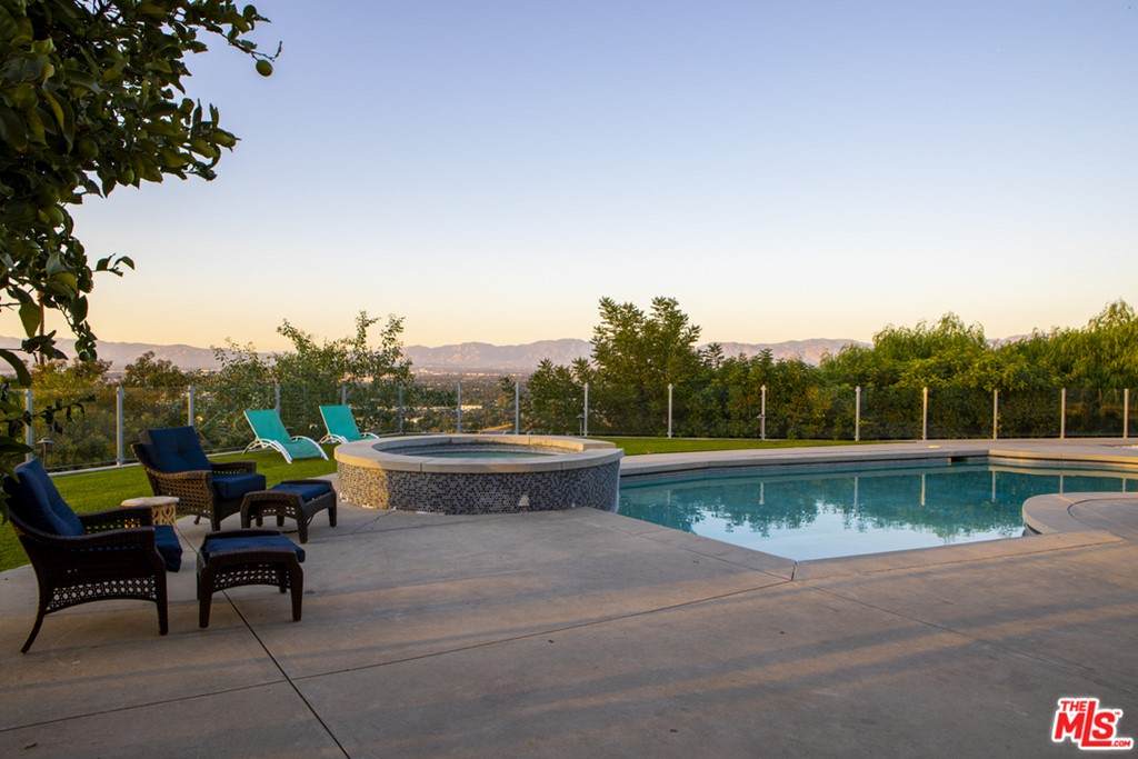 3624 Glenridge Drive - Photo 1