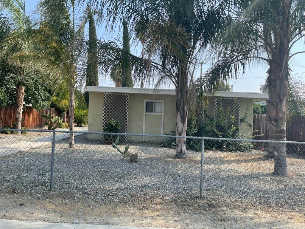 921 Devonshire Avenue - Photo 1