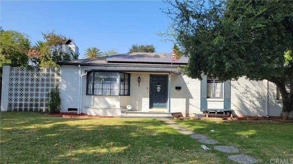 1717 Bonita Ave - Photo 1