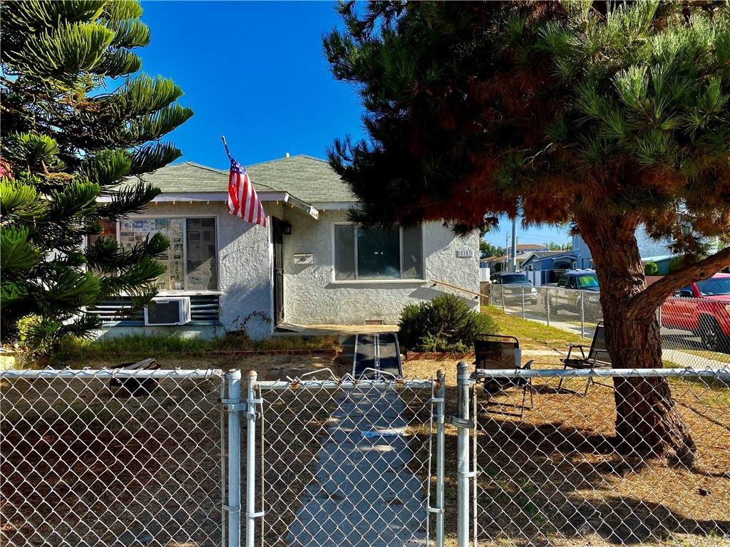 5103 137th Street - Photo 1