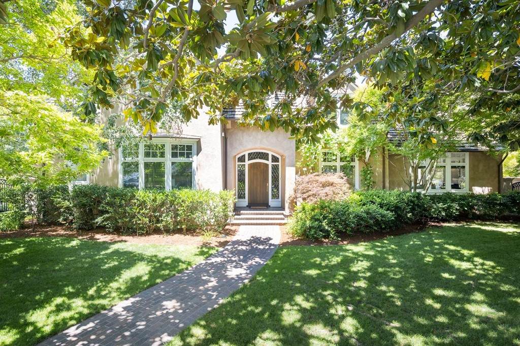 1585 Edgewood Drive - Photo 1