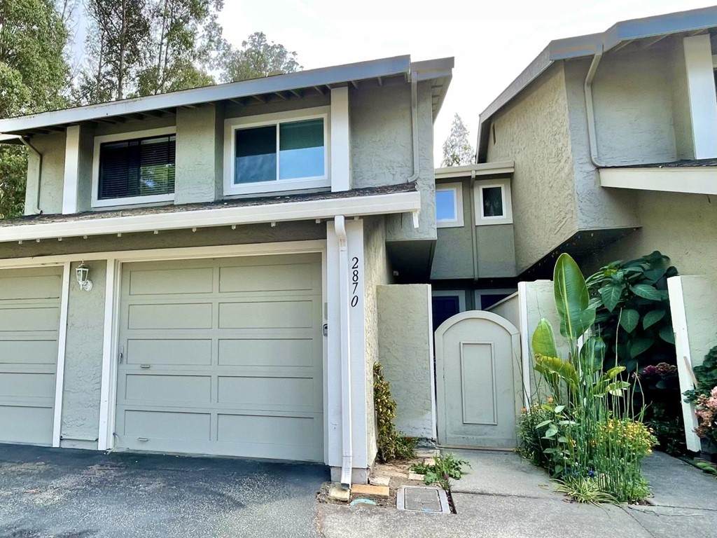 2870 Lindsay Lane - Photo 1