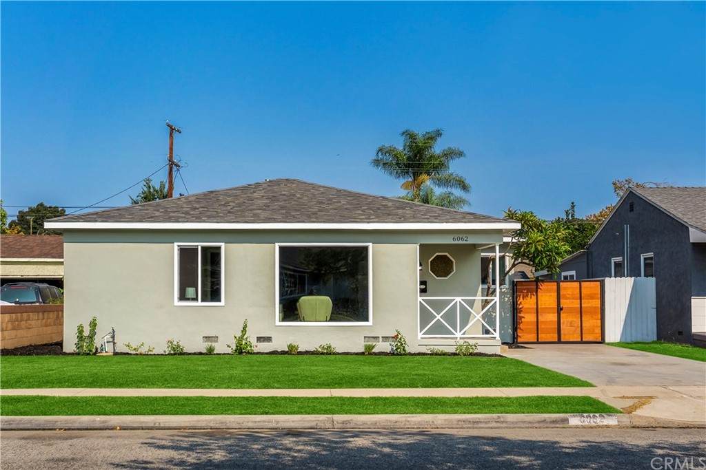 6062 Lorelei Avenue - Photo 1