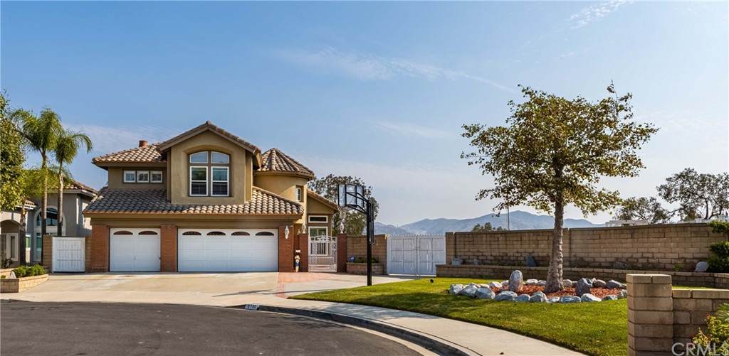 5790 Picasso Drive - Photo 1