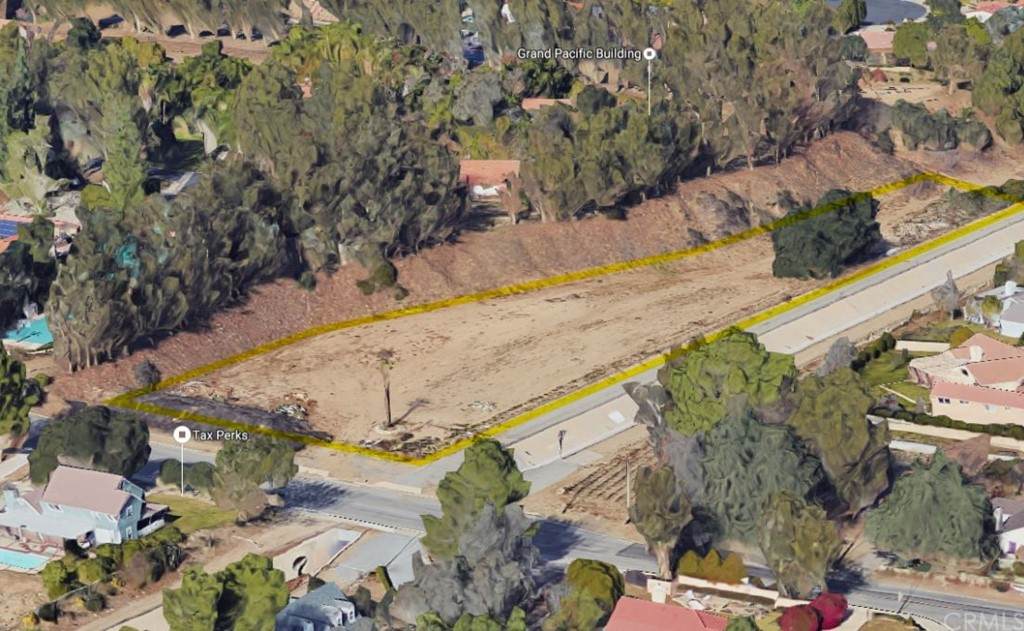 9772 Hillside Road - Photo 1