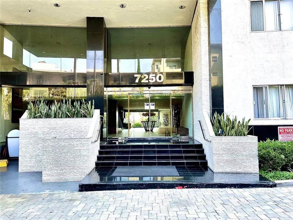 7250 Franklin Avenue - Photo 1