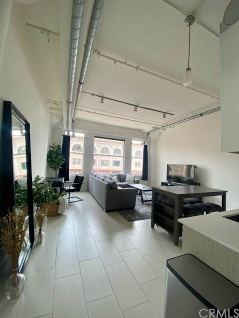 939 Broadway - Photo 1