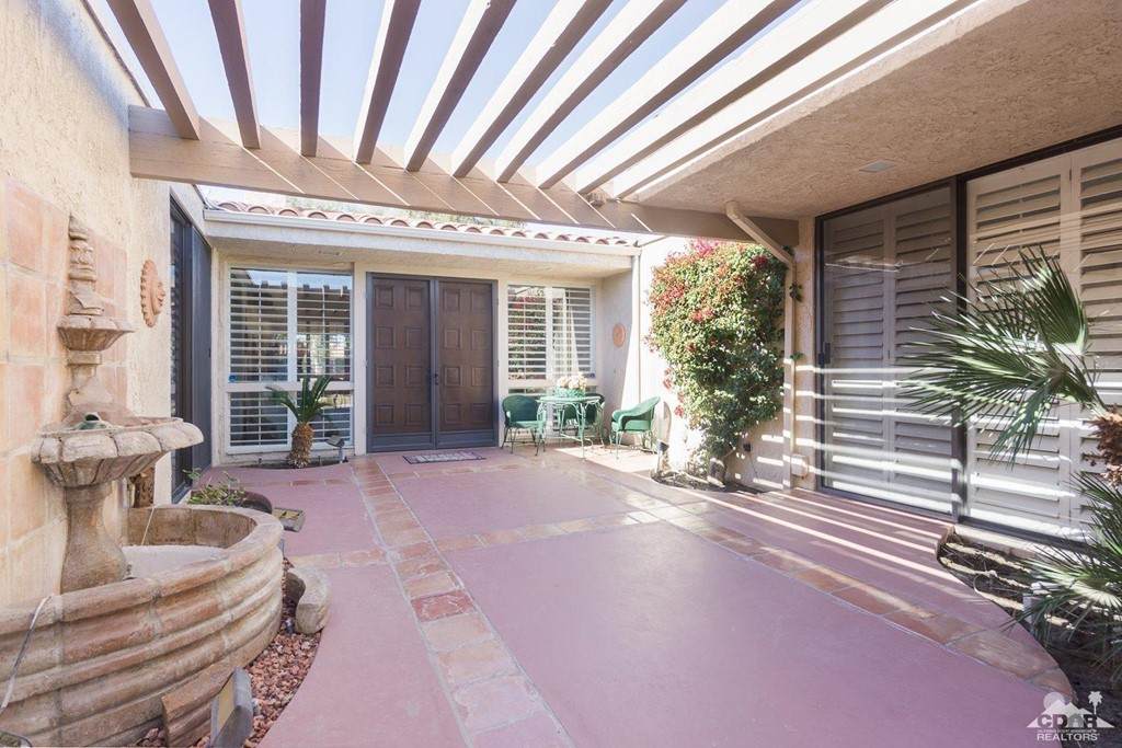 43271 Lacovia Drive - Photo 1