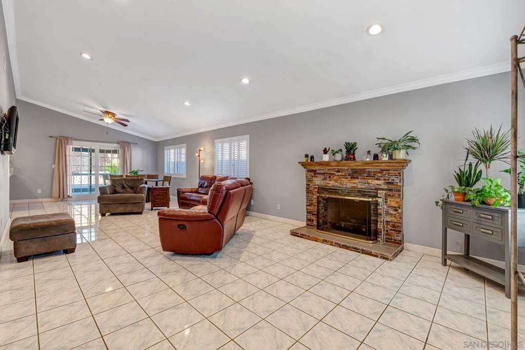 7540 Woodbine Way - Photo 1