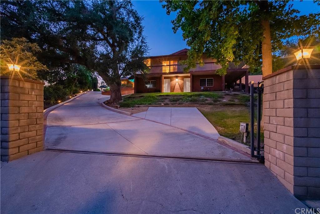 19643 Golden Bough Drive - Photo 1