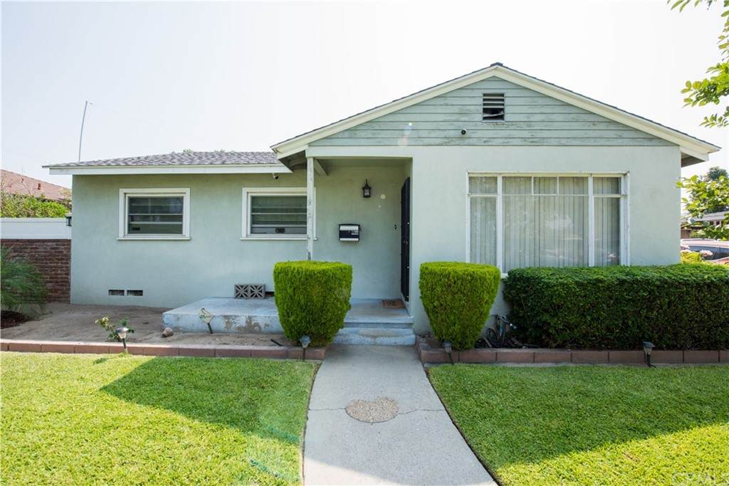 638 La Sena Avenue - Photo 1