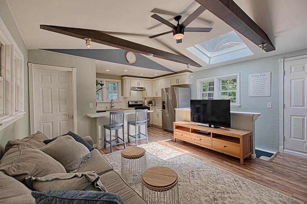 1260 Trout Gulch Road - Photo 1