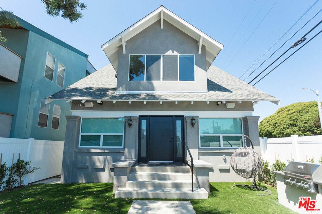 47 Clubhouse Avenue - Photo 1