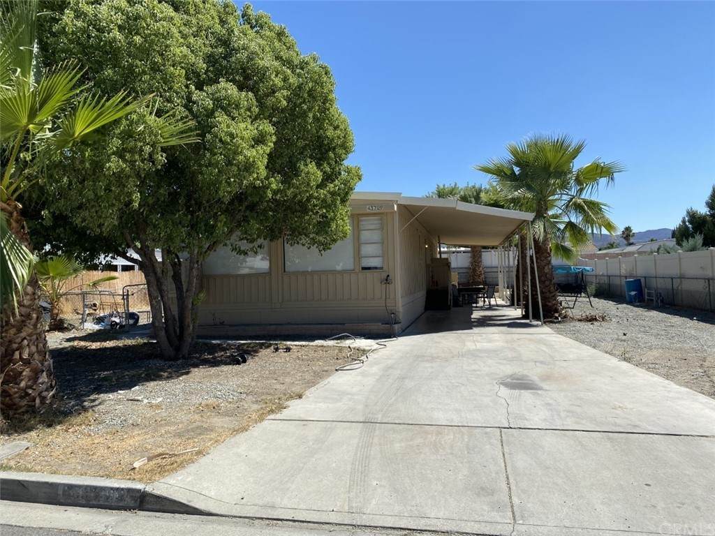 43709 Brendan Court - Photo 1